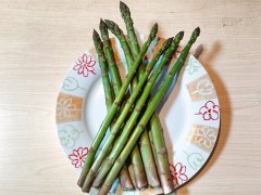 アスパラガス２００ｇ